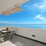 Stunning View With Pool * 트로기르